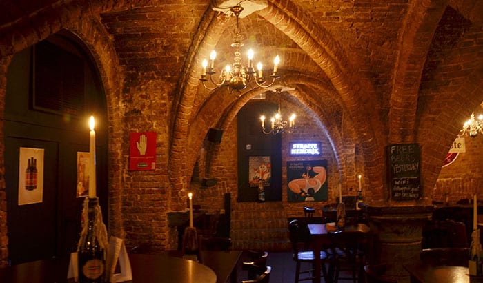 Things You’ll Definitely Want in Your Basement Bar